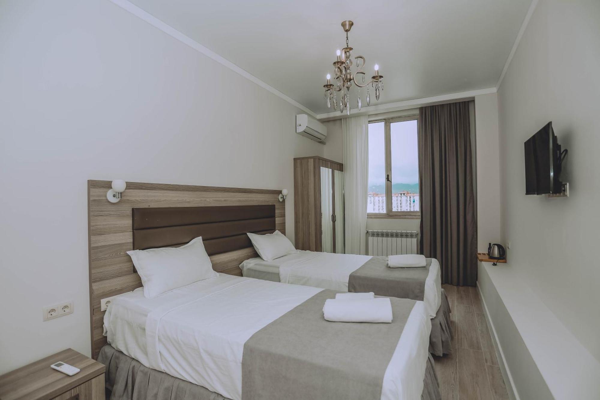 באטומי Royal Medis Hotel מראה חיצוני תמונה