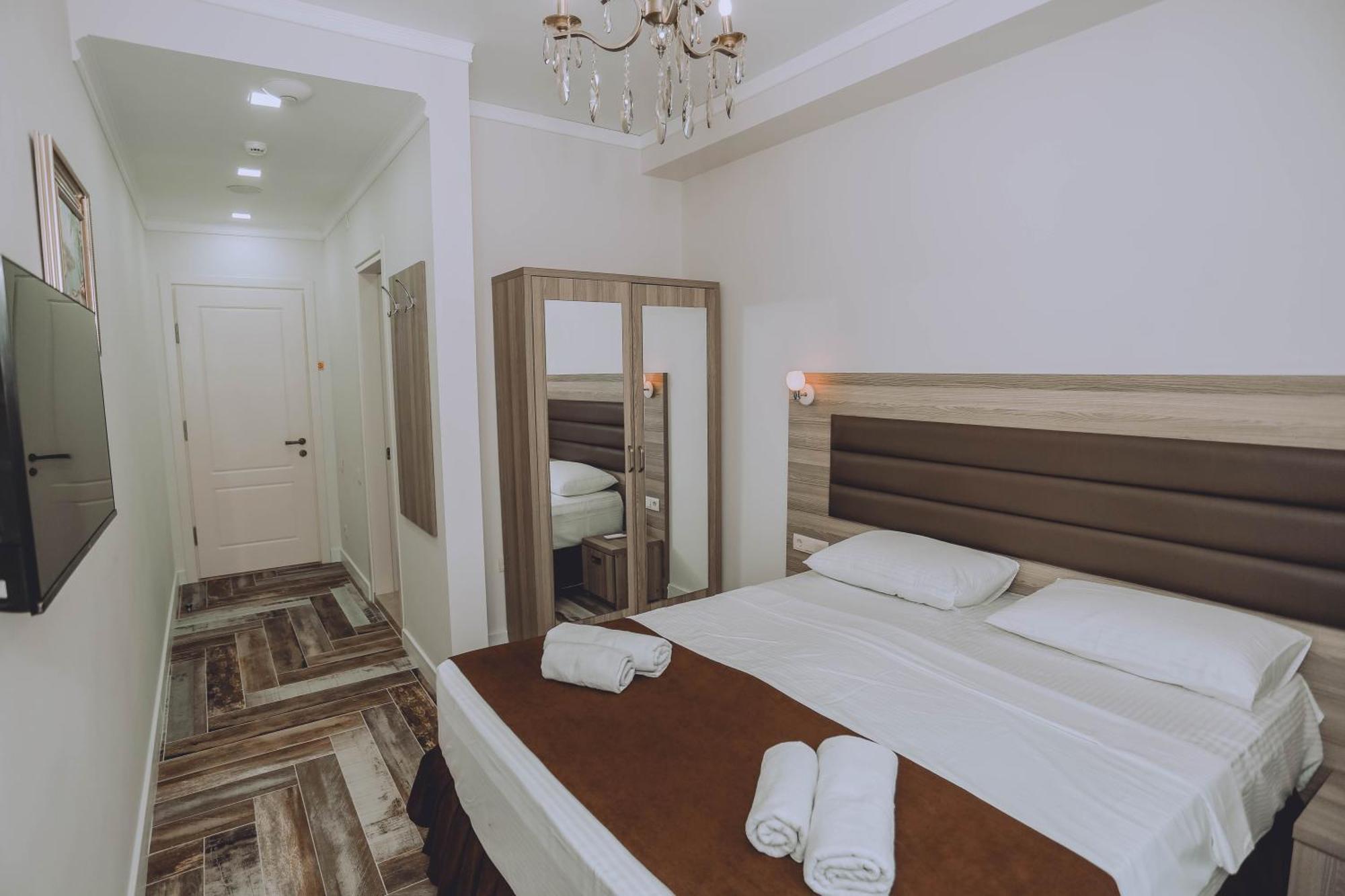 באטומי Royal Medis Hotel מראה חיצוני תמונה