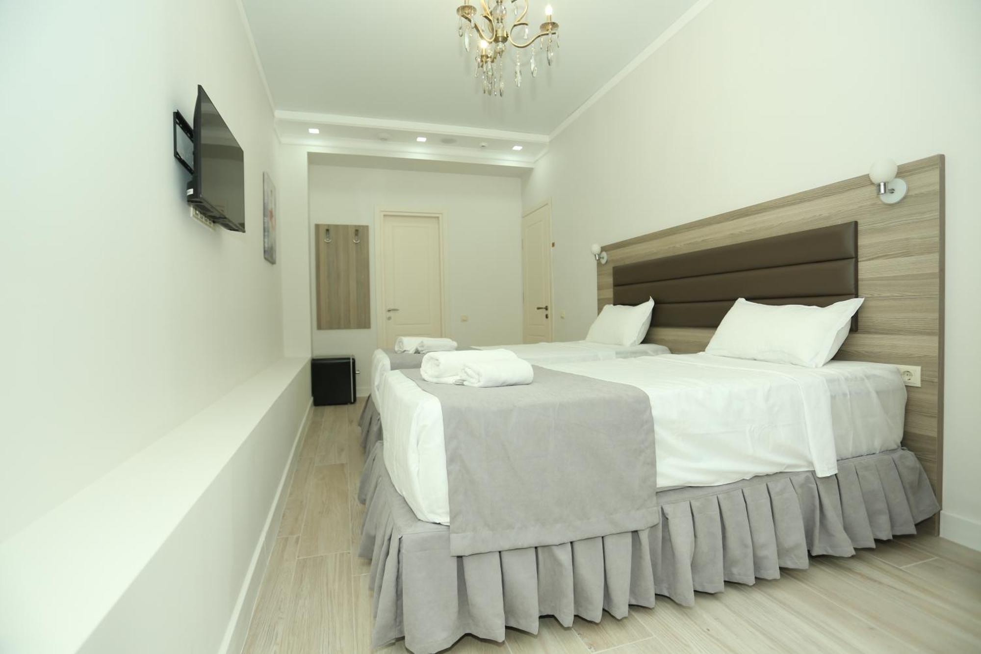 באטומי Royal Medis Hotel מראה חיצוני תמונה